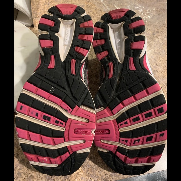 Saucony Cohesion 6 - Size 8.5 women sneaker - Picture 9 of 9